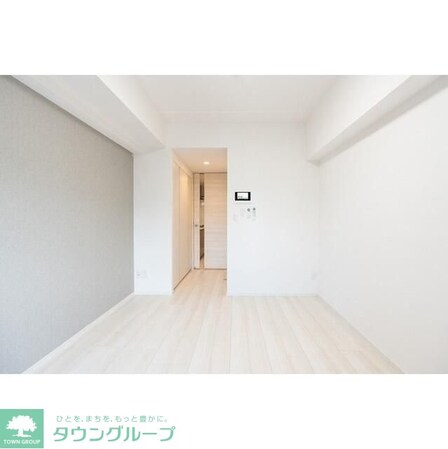 コンフォリア・リヴ北新宿の物件内観写真